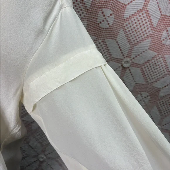 ba&sh 100% Silk Cream Blouse • Relaxed Fit - Picture 4 of 10
